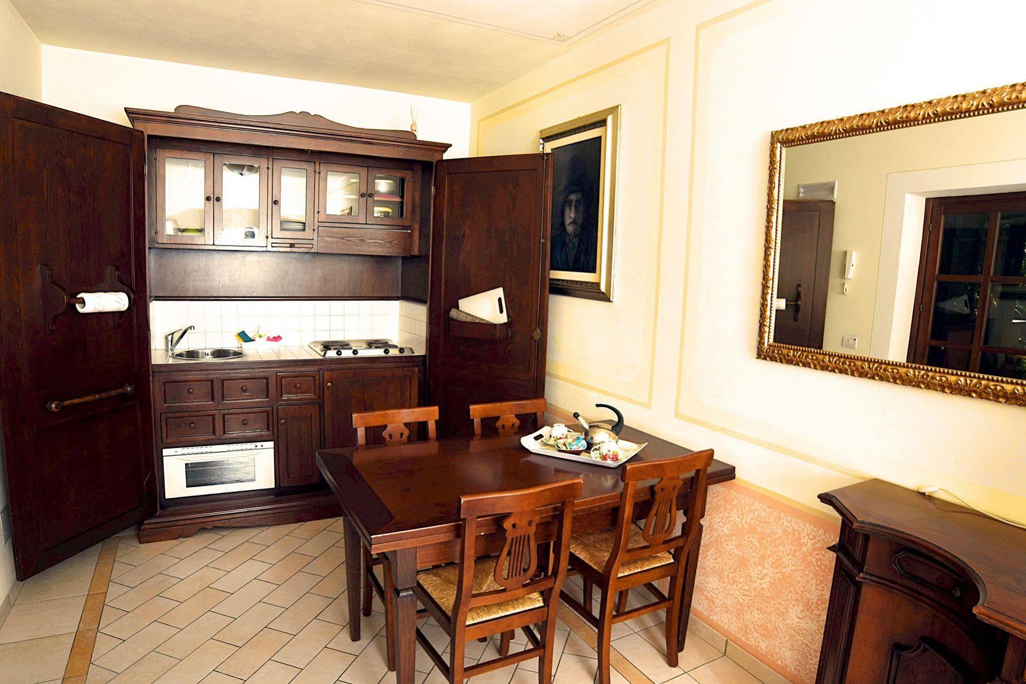 Residenze L'Uncinaia Holiday House Perugia Exterior foto